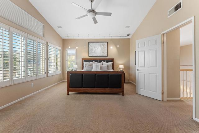 Detail Gallery Image 31 of 73 For 12204 Briar Knoll Way, San Diego,  CA 92128 - 5 Beds | 3 Baths