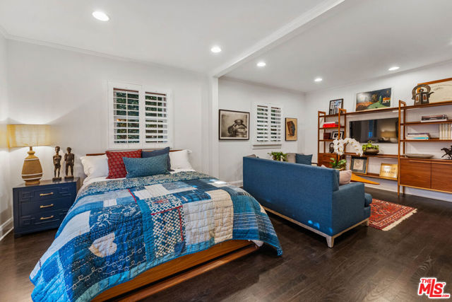 Drew Fenton | 233 S Saltair Avenue Los Angeles CA | MLS: 7463962 Drew Fenton | 233 S Saltair Avenue Los Angeles CA | MLS: 7463962