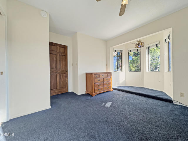 2307 Dorothy Street, La Crescenta CA: https://media.crmls.org/mediaz/99f05abf-7d69-420f-9bce-2b3ea1d1bccd.jpg