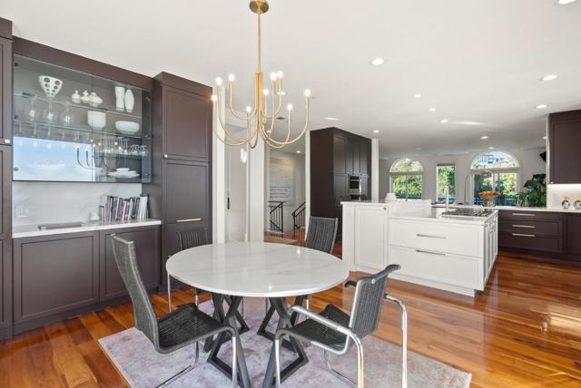 199 Kings Court, San Carlos CA: https://media.crmls.org/mediaz/99f091b2-791a-4c68-ad6a-ca0b8a19daa5.jpg