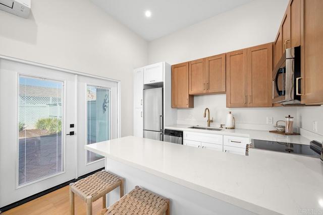 Detail Gallery Image 51 of 75 For 4404 Voltaire St, San Diego,  CA 92107 - 4 Beds | 3 Baths