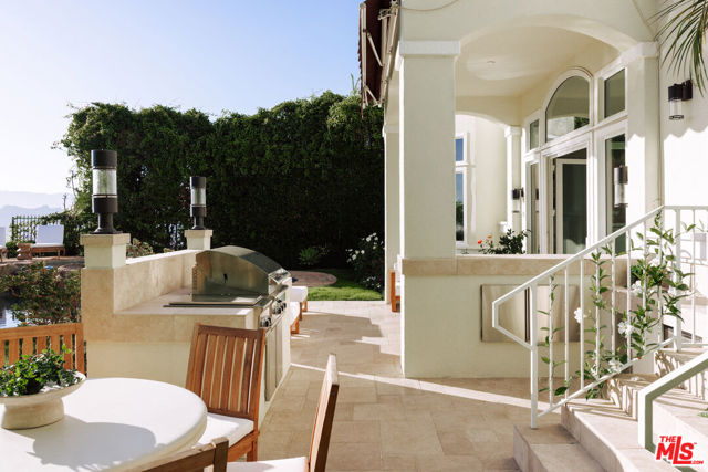 Drew Fenton | 16844 Calle De Sarah Pacific Palisades CA | MLS: 7448123