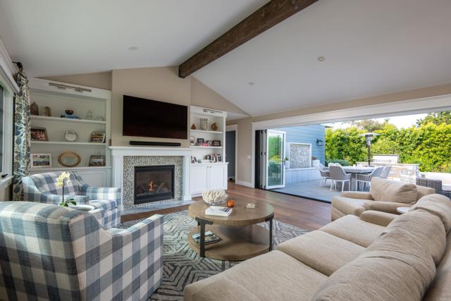 Detail Gallery Image 5 of 32 For 264 24th St, Del Mar,  CA 92014 - 3 Beds | 4 Baths