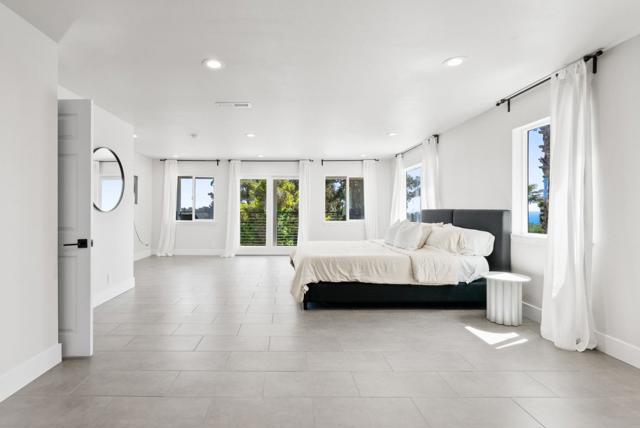 532 Moonrise Lane, Aptos CA: https://media.crmls.org/mediaz/99f22dd1-a7cf-4a51-84c8-8309ccab7082.jpg