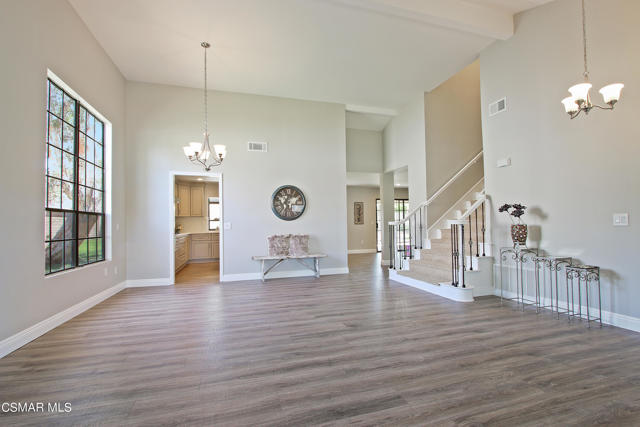2624LemonDr-LivingDining2