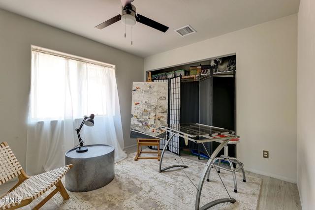 1998 Barnett Way, Los Angeles CA: https://media.crmls.org/mediaz/99f457c5-5c52-47bd-bf9c-81ac3a834698.jpg