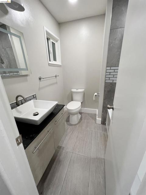 2881 CLEARLAND CIR., Pittsburg CA: https://media.crmls.org/mediaz/99f4782c-6481-40ad-a773-f655966448de.jpg