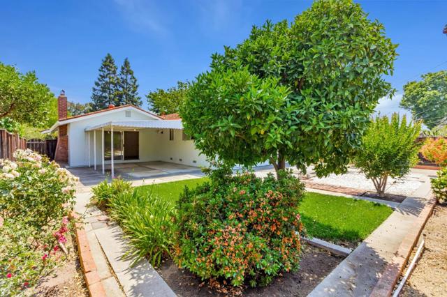 4083 Acapulco Drive, Campbell CA: https://media.crmls.org/mediaz/99f55e34-2ca3-44a2-b0e7-14d69adfa4c1.jpg