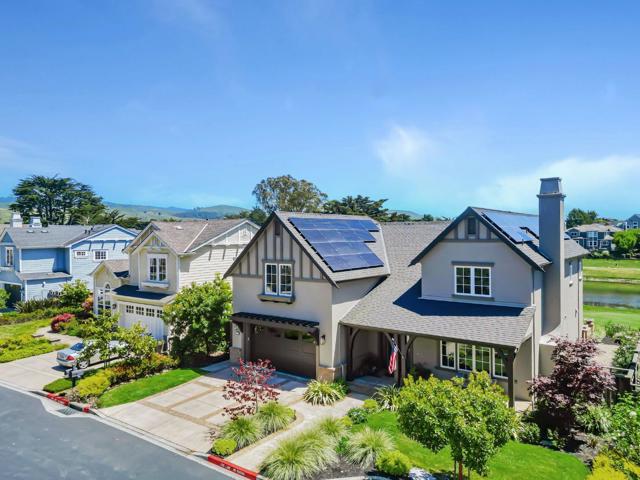 121 Carnoustie Drive, Half Moon Bay CA: https://media.crmls.org/mediaz/99f598d0-e5bc-4d86-acc1-71ffc7821e4d.jpg