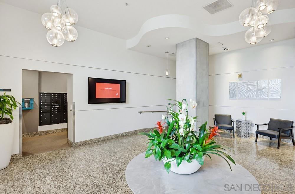 1080 Park Blvd - photo 3