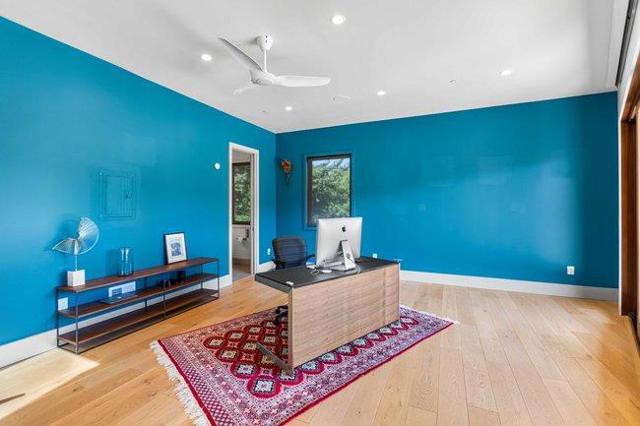 14835 Baranga Lane, Saratoga CA: https://media.crmls.org/mediaz/99f6022e-2243-488c-8b88-cb65f51302c6.jpg