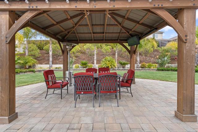 1515 Sunflower Drive, Hollister CA: https://media.crmls.org/mediaz/99f60a64-7414-47b2-80bc-2baa4d5f3a5a.jpg