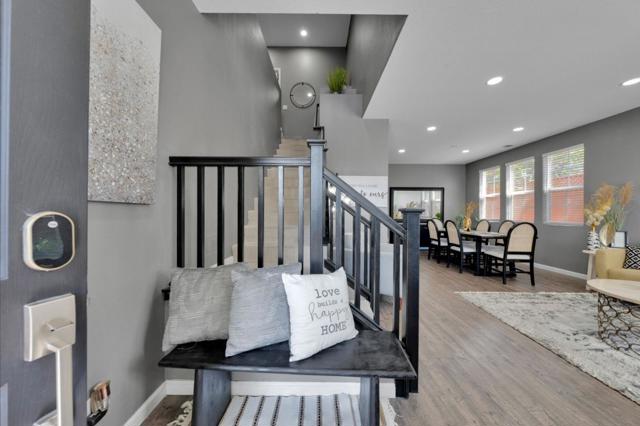 3023 Canoas Villa, San Jose CA: https://media.crmls.org/mediaz/99f64682-1383-4aa0-864c-1f4baba5e9e3.jpg