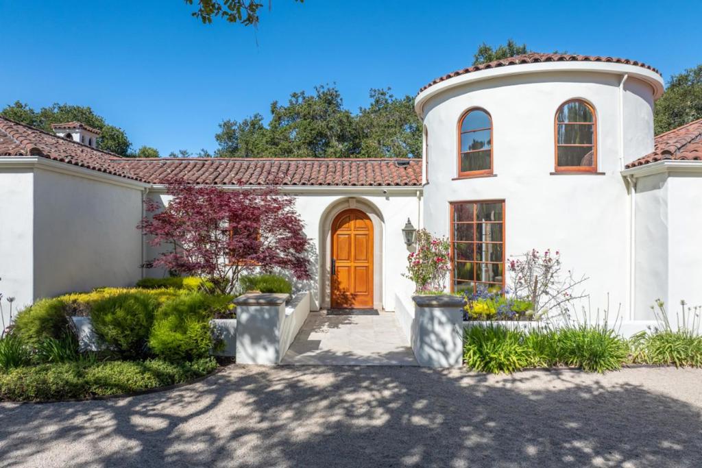 11725 Camino Escondido Road