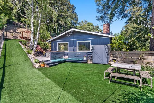 6443 E Zayante Road, Felton CA: https://media.crmls.org/mediaz/99f716ff-7a9e-4655-bbfd-6669dbe339ba.jpg