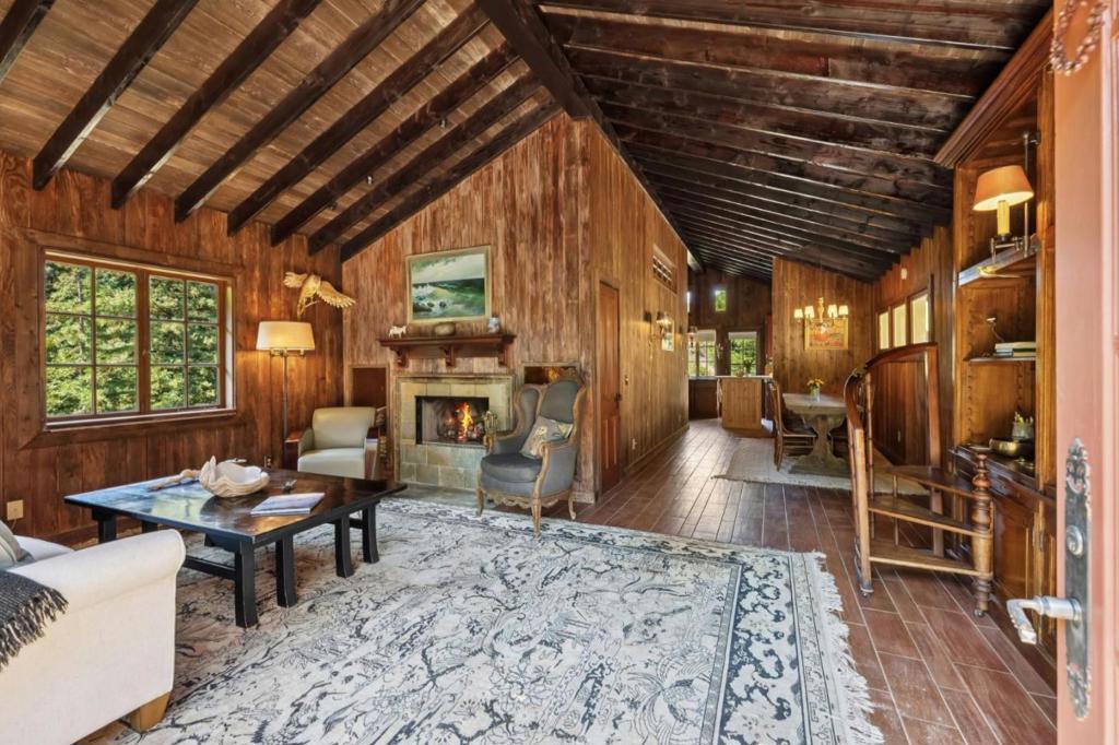 MLS #ML82005863 image #43