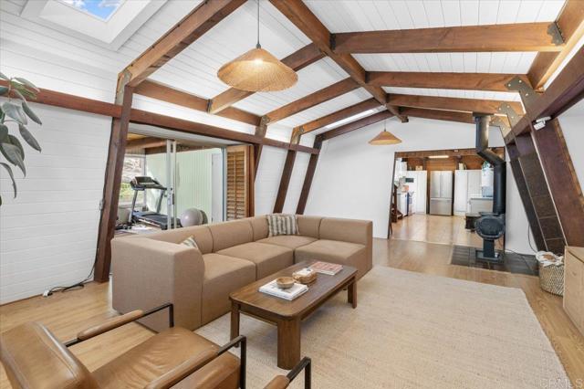 1482 Wilt Rd., Fallbrook CA: https://media.crmls.org/mediaz/99f9b1c9-ebeb-47c2-806b-dd1afb59e41d.jpg