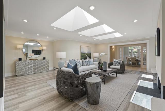 1666 Kensington Avenue, Los Altos CA: https://media.crmls.org/mediaz/99fa0829-58d2-44f1-acf3-8a4722f91674.jpg