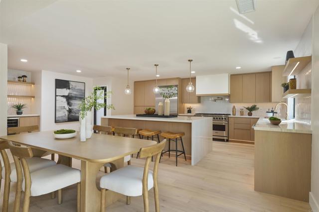 Detail Gallery Image 7 of 47 For 2465 Garfield St, Carlsbad,  CA 92008 - 4 Beds | 4/2 Baths