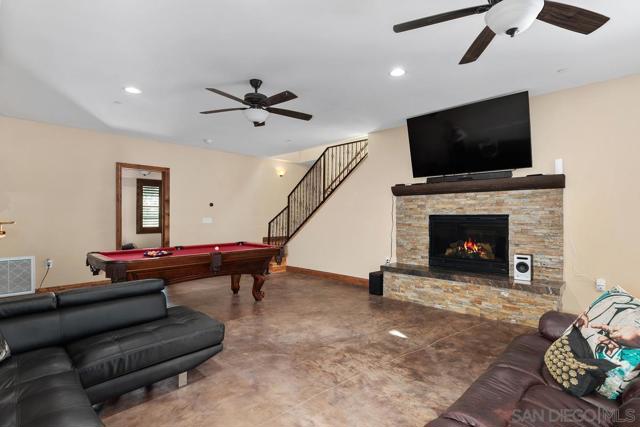 18585 Deer Valley Estates, Poway CA: https://media.crmls.org/mediaz/99fca865-f8c6-4153-bd34-4e5e3b0d25e3.jpg