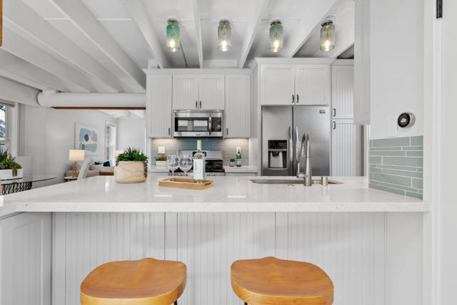 214 Brook Avenue, Santa Cruz CA: https://media.crmls.org/mediaz/99fdb107-ee18-4fbb-8118-3ee536c0fb54.jpg