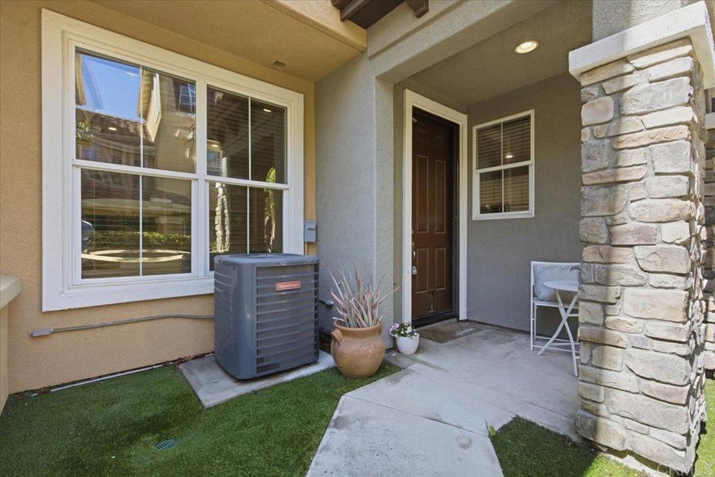 1113 Goddard Street - photo 6