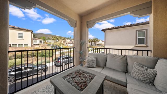 10861 Blake Way, San Diego CA: https://media.crmls.org/mediaz/99fe715d-9455-4c5c-beeb-f1c4bc1024f5.jpg