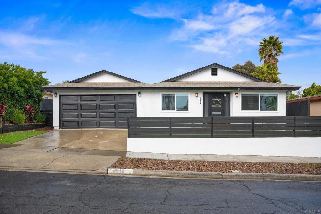 4816 Stephanie Pl. Place