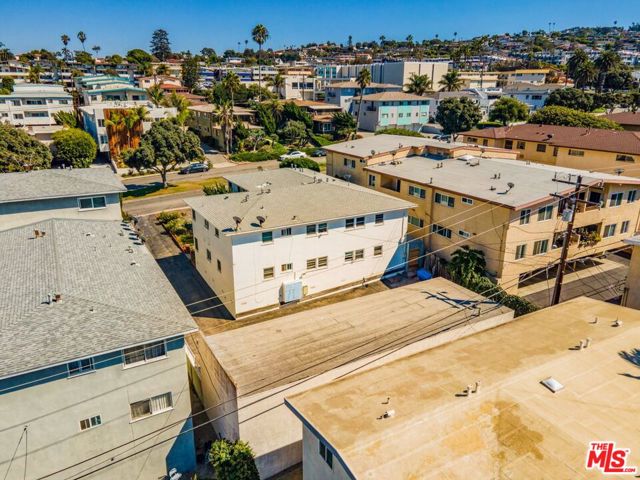 313 Calle Miramar, Redondo Beach, California 90277, ,Residential Income,Sold,Calle Miramar,21787786