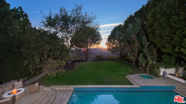 12000 CREST Court