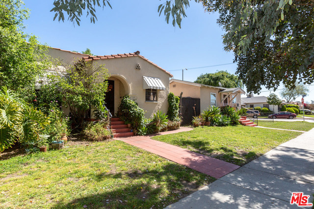 3307 Silver Lake Blvd, Los Angeles, CA 90039