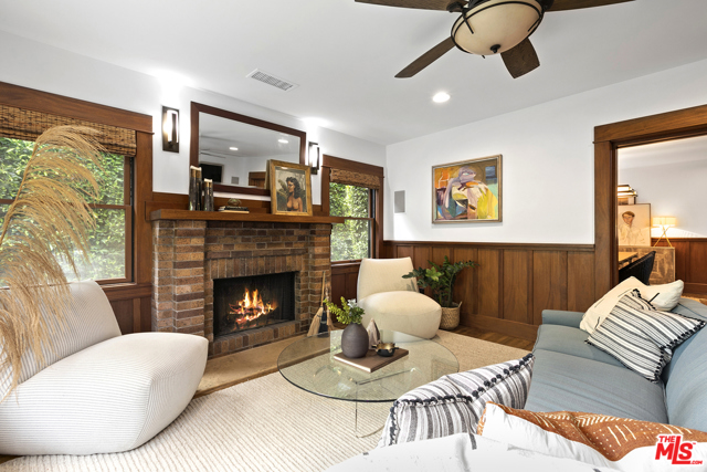 625 California Avenue Santa Monica, California Remarkably restored Santa Monica craftsman with immense privacy inside and out. Enter through your gated courtyard to an entertainer's dream: a large living room with plenty of natural light, formal dining room, and top-of-the-line chef's kitchen. The primary bedroom features vaulted ceilings, spa-like bath, and incredible closet space. Two guest bedrooms are well-sized, and a detached unit is perfect to be used as an office, gym, or studio. Add'l features include: large backyard w/ outdoor dining area, integrated surround sound, & mature landscaping. The entire property invites the California indoor/outdoor lifestyle, all while being 5 blocks from the beach and the best of Santa Monica dining, fitness, and shopping.