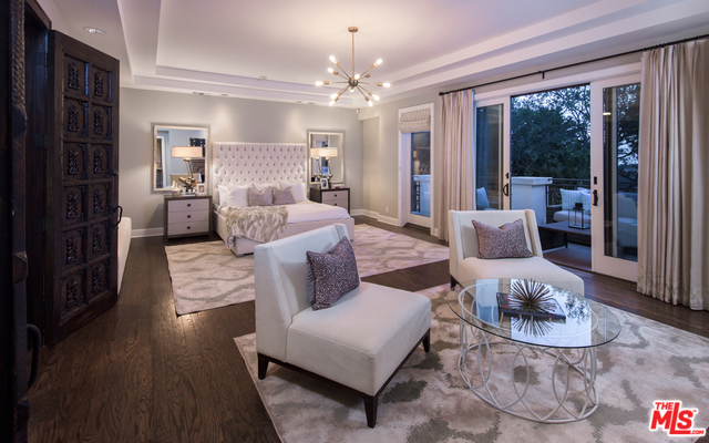 12000 CREST Court