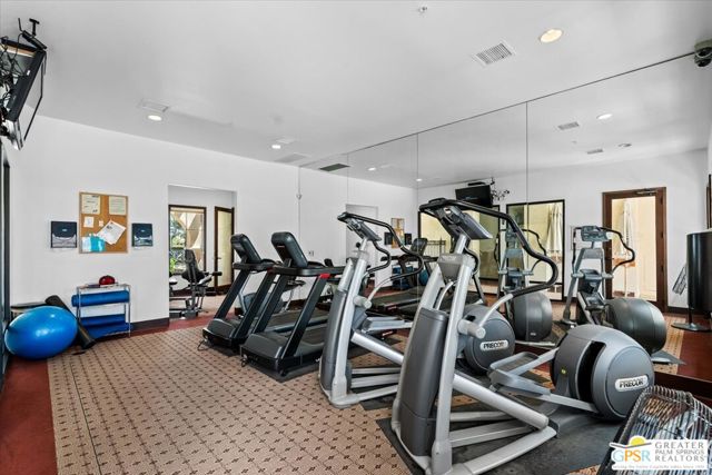 57410 Via Vista Vista, La Quinta CA: https://media.crmls.org/mediaz/9a003abd-5fa9-47e8-835a-3eb04b3e513f.jpg