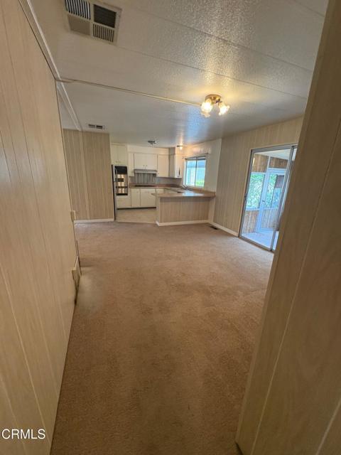 16 Isabel Avenue, Camarillo CA: https://media.crmls.org/mediaz/9a012ff6-dc48-4080-b7c1-f71950d29638.jpg
