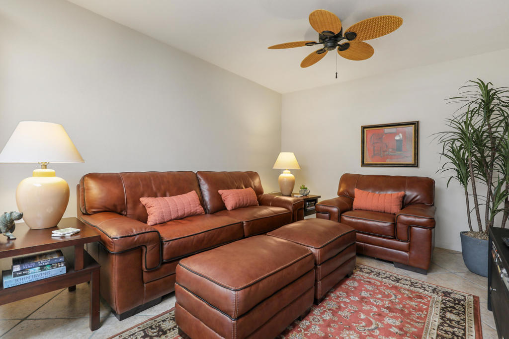 89 La Ronda Drive