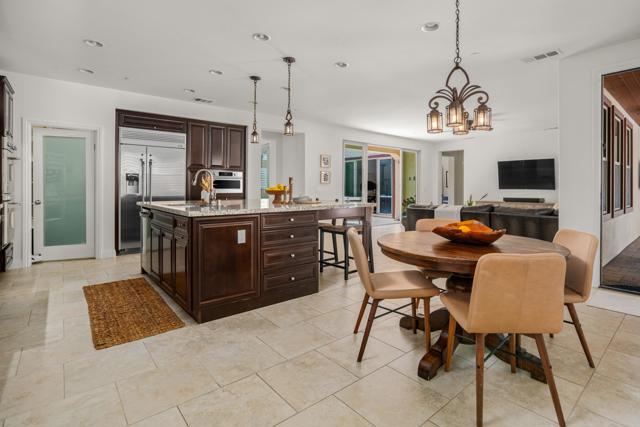 Detail Gallery Image 9 of 28 For 712 Normandy Rd, Encinitas,  CA 92024 - 5 Beds | 4/1 Baths