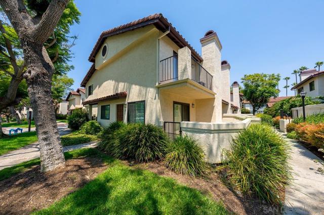 4210 Porte De Palmas, San Diego CA: https://media.crmls.org/mediaz/9a056274-4ce3-4ff6-9673-8acfdd591a3f.jpg