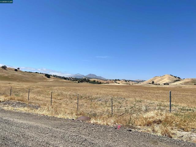 0 Briones Valley Rd, Brentwood (CC) CA: https://media.crmls.org/mediaz/9a05cbc8-c78c-44cf-9e27-d5c7ca1fae8d.jpg