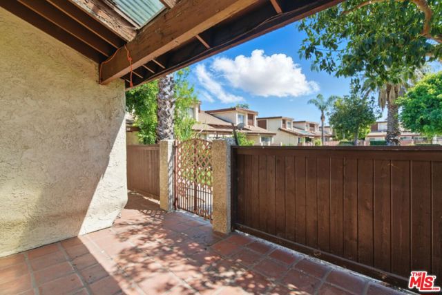 8333 Columbus Avenue, North Hills CA: https://media.crmls.org/mediaz/9a063384-4f6d-4b19-9b65-61000a3cfb6e.jpg