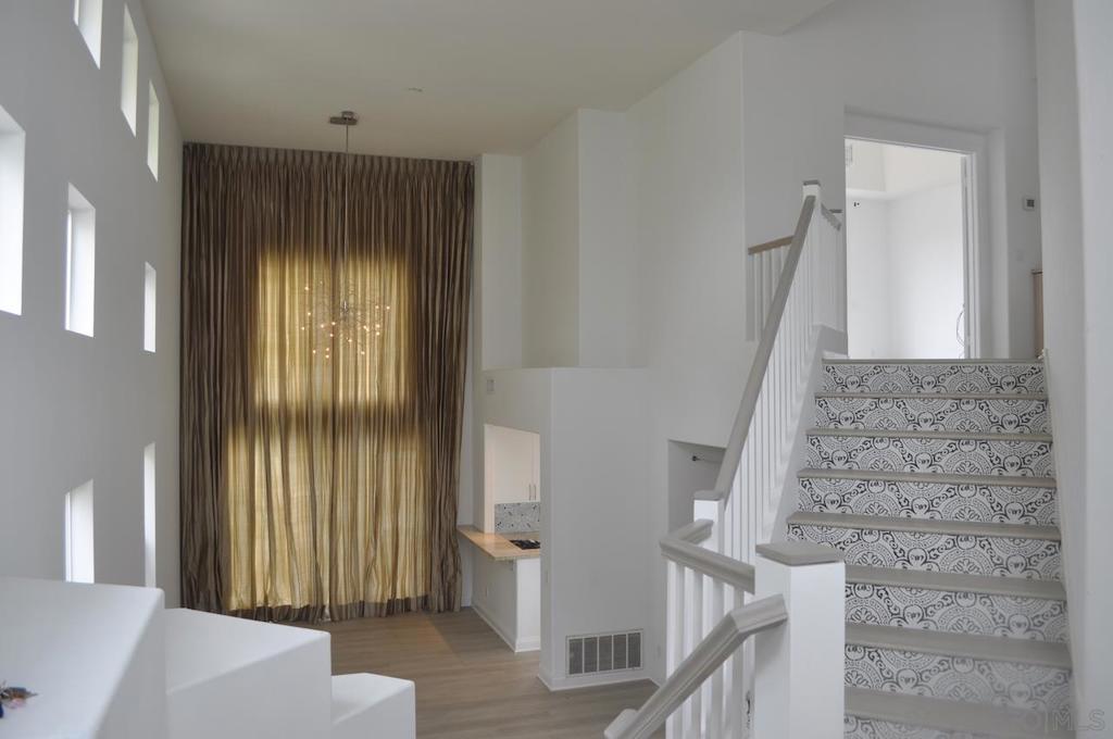 MLS #250043162SD image #24