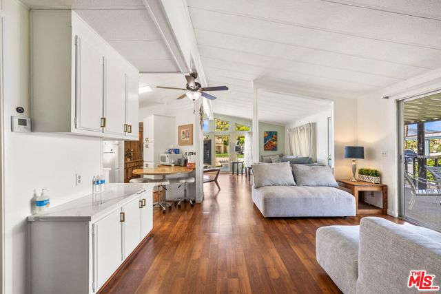 74711 Dillon Road, Desert Hot Springs CA: https://media.crmls.org/mediaz/9a0651ce-e9f7-4aeb-84d3-f23124c66485.jpg