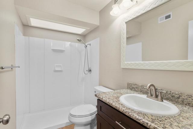 Detail Gallery Image 30 of 40 For 5667 Adobe Falls Rd #C,  San Diego,  CA 92120 - 2 Beds | 2 Baths