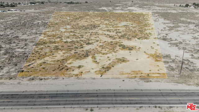 0 Sierra Hwy & Patterson Rd., Rosamond CA: https://media.crmls.org/mediaz/9a07c1a7-34b1-4e72-b8e1-60d5500b70dc.jpg