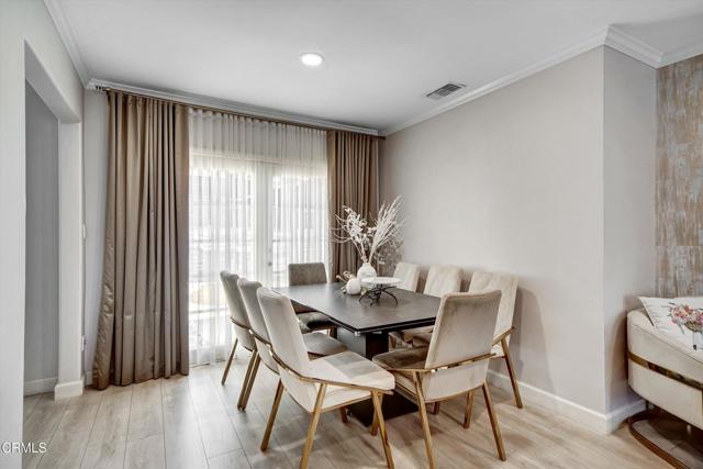 3041 Alabama Street, La Crescenta CA: https://media.crmls.org/mediaz/9a07e2c8-d282-4e89-99ba-5f64fdc6a412.jpg