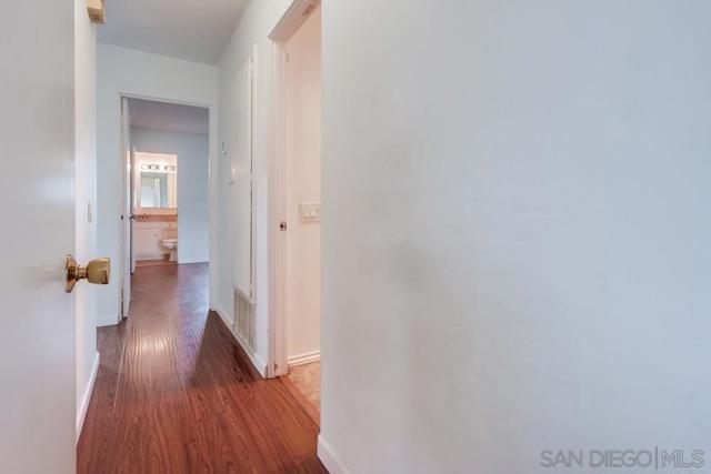 3890 Vista Campana S., Oceanside CA: https://media.crmls.org/mediaz/9a097b24-16cd-4684-b243-1ddaef50b876.jpg