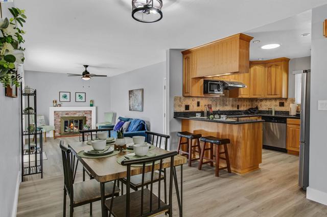 2560 Phelan Avenue, Hayward CA: https://media.crmls.org/mediaz/9a0a8084-7c11-41dd-b45c-16ba92f717cd.jpg