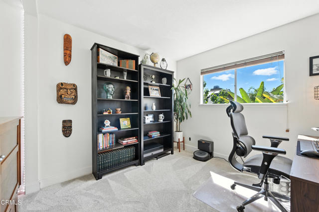 497 Azalea Street, Thousand Oaks CA: https://media.crmls.org/mediaz/9a0b577a-5eb5-4103-a235-902f96718a40.jpg