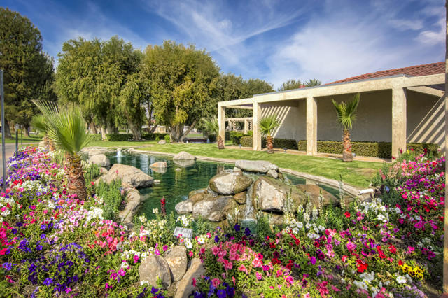 160 Hilligoss Drive, Cathedral City CA: https://media.crmls.org/mediaz/9a0bfa97-ff3e-4634-9fc0-81f5a356df25.jpg