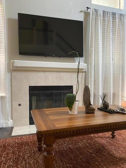 5391 Rockwood Circle, Stockton CA: https://media.crmls.org/mediaz/9a0d0cd9-e3fd-4d9c-a126-9b32c92dd990.jpg